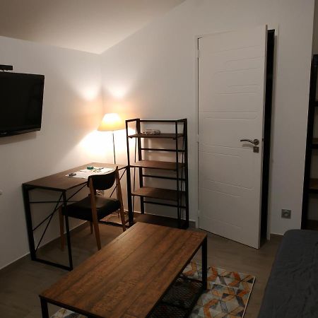 Pleinitude Apartment Trangé Екстериор снимка